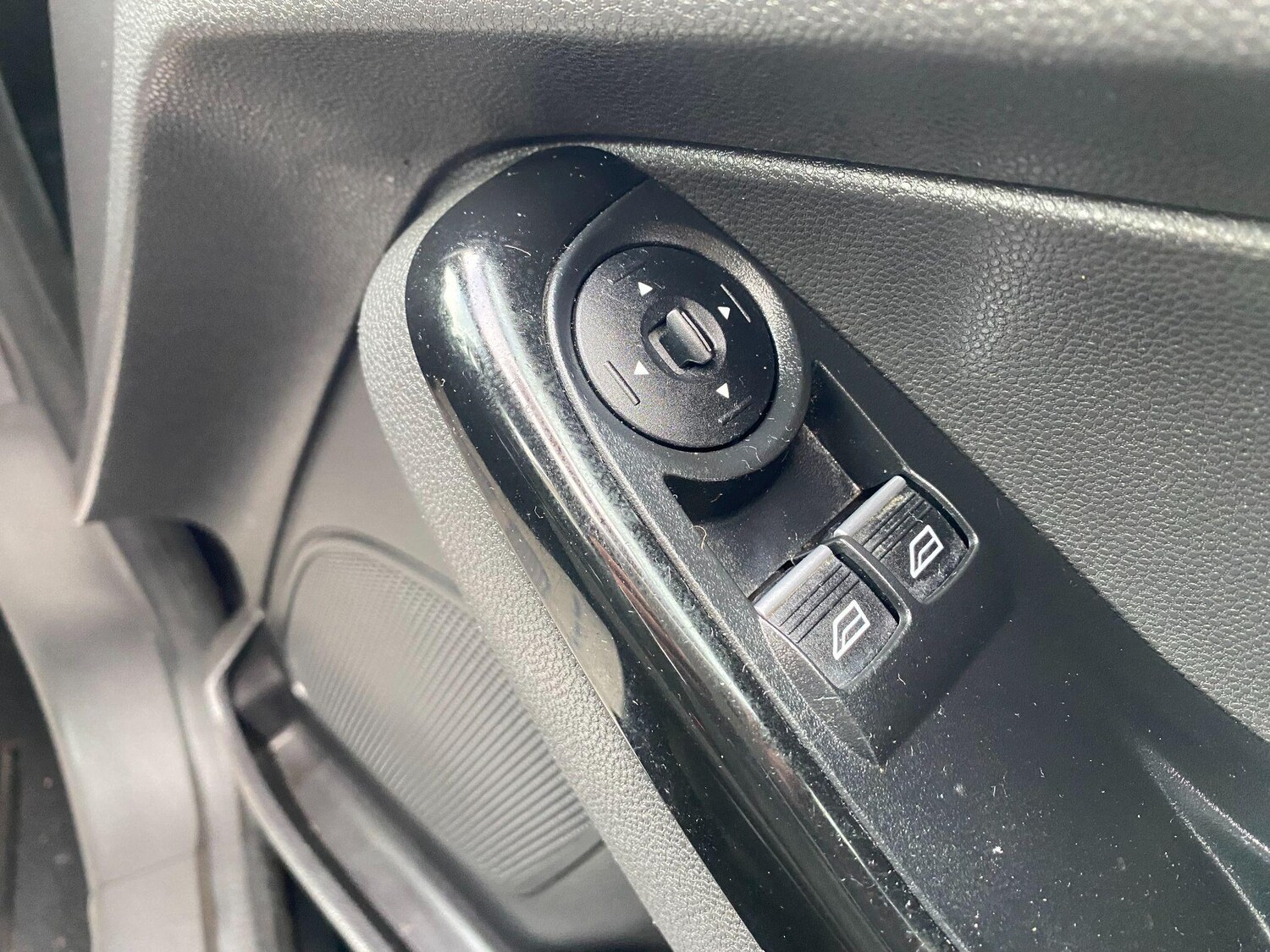 Used Ford Fiesta for sale - 76992501: Photo 8