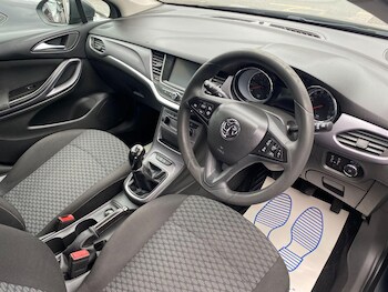 Used Vauxhall Astra 2016 for sale - 75647197: Photo