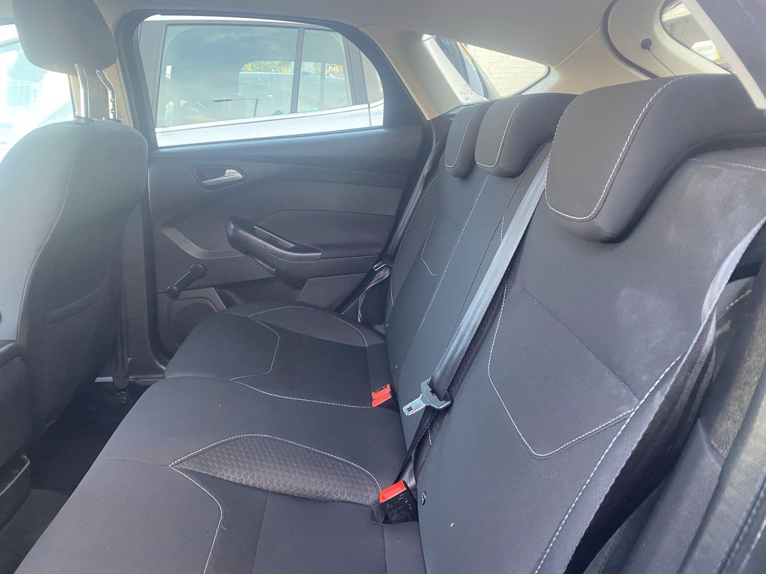 Used Ford Focus 2017 for sale - 77376041: Photo 14