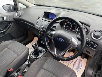 Used Ford Fiesta 2017 for sale - 76727264: Photo