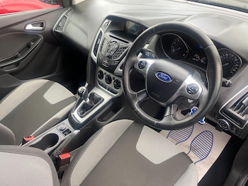 Used Ford Focus 2014 for sale - 75363149: Photo
