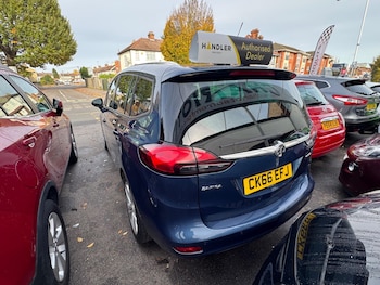 Used Vauxhall Zafira Tourer 2016 for sale - 76397885: Photo