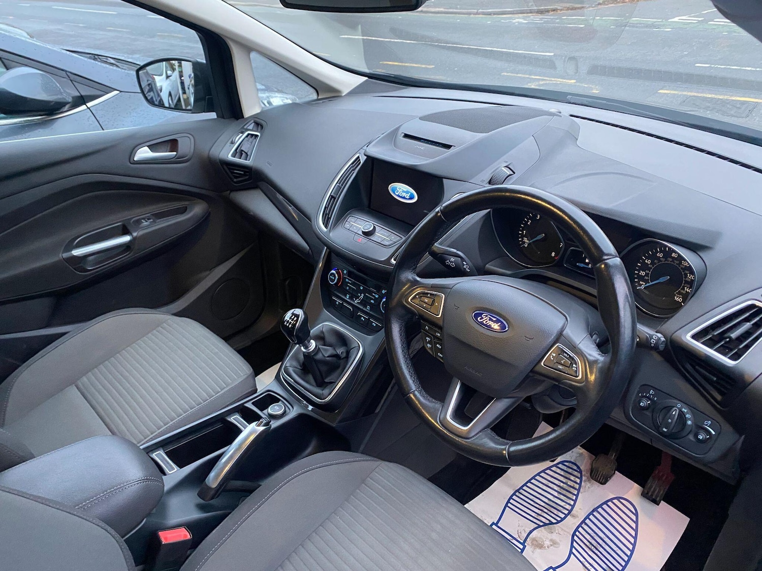 Used Ford C-Max 2017 for sale - 76689949: Photo 4