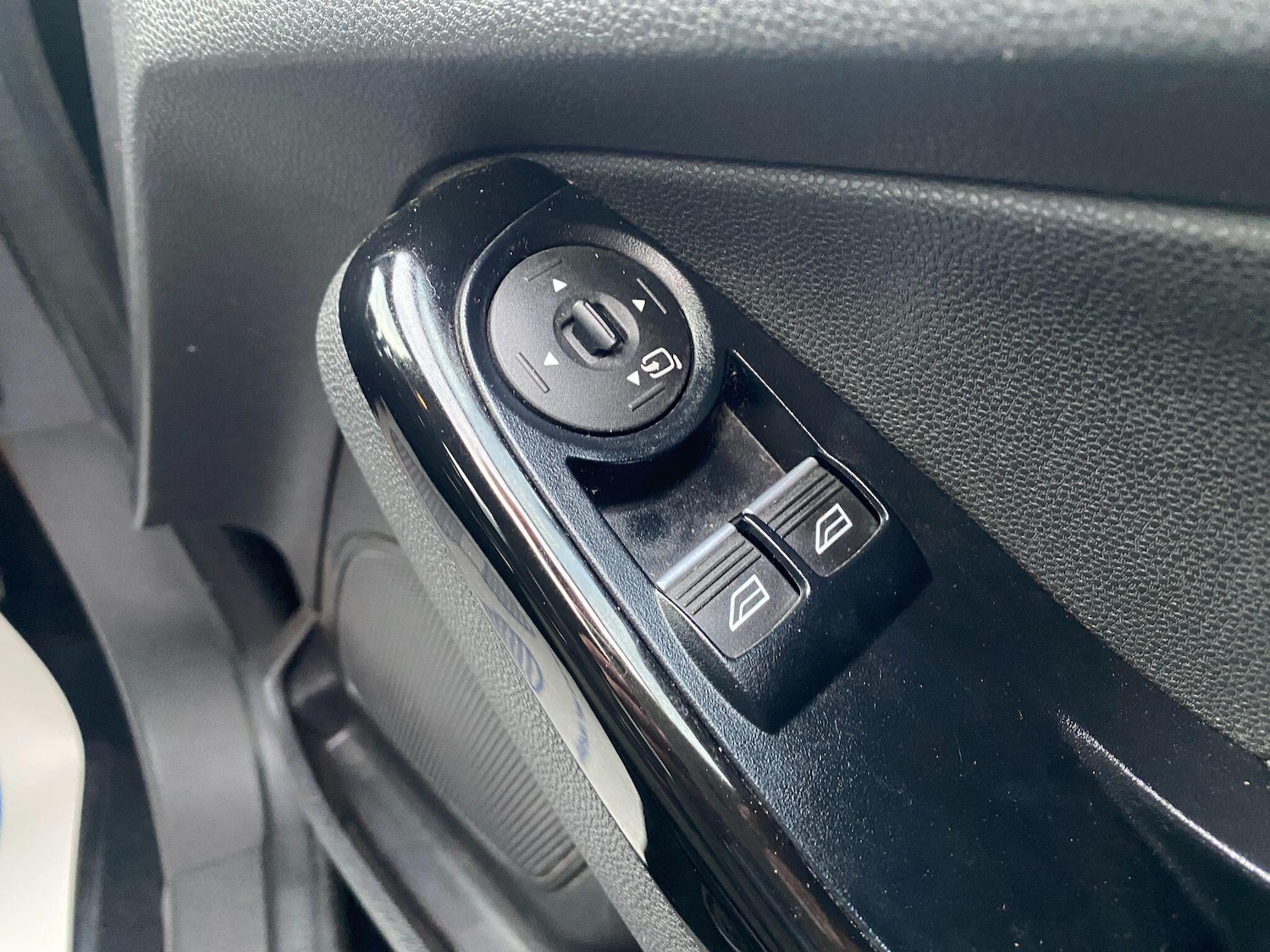 Used Ford Fiesta 2016 for sale - 76839580: Photo 8