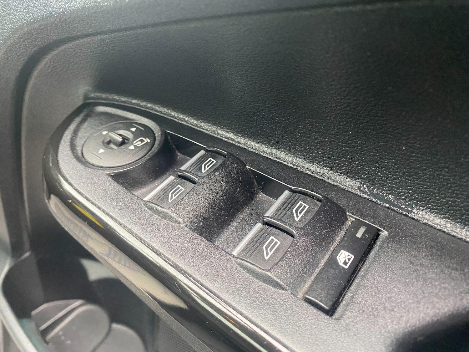 Used Ford B-MAX 2016 for sale - 78085973: Photo 16