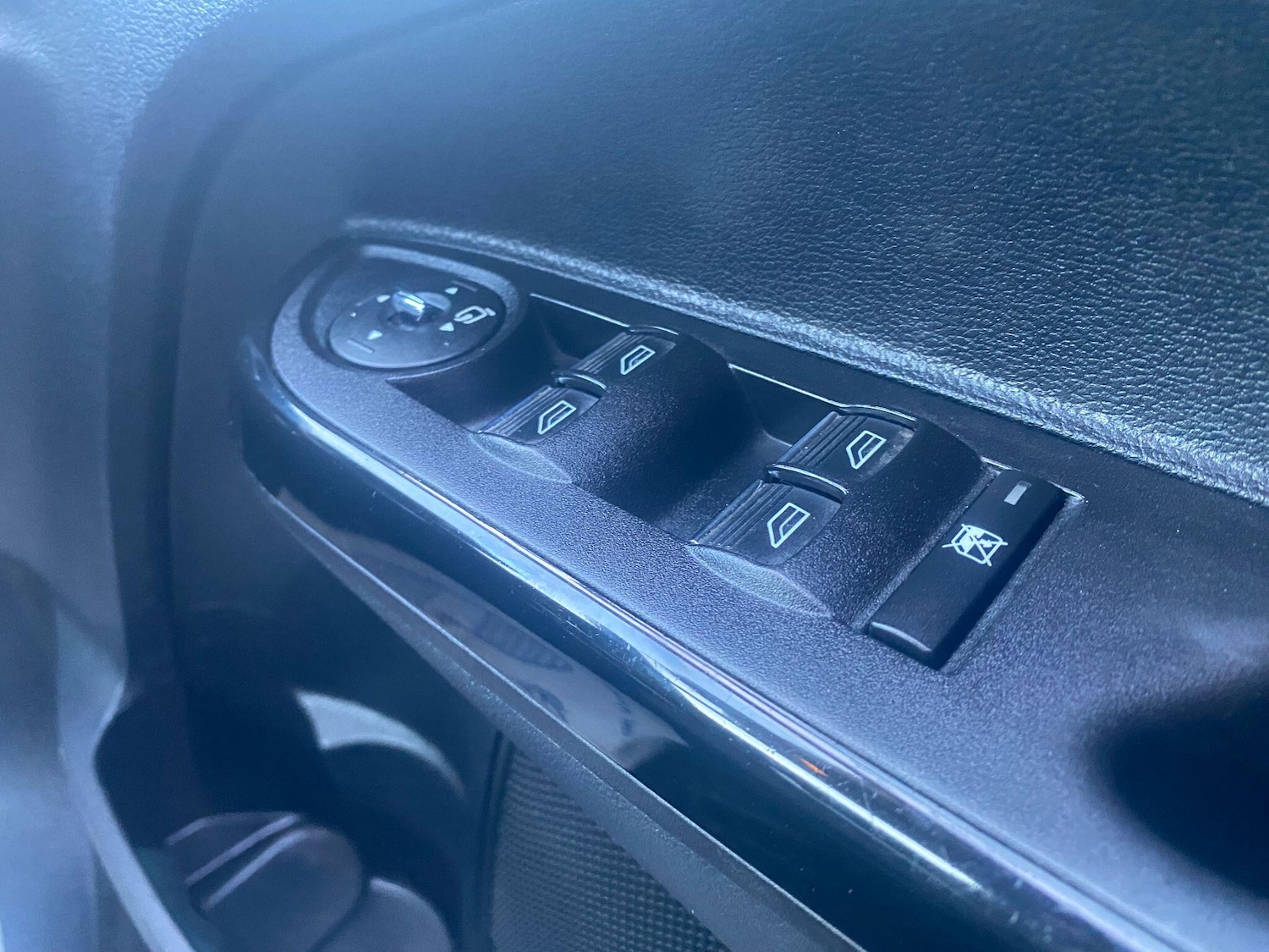 Used Ford B-MAX 2013 for sale - 77330706: Photo 13