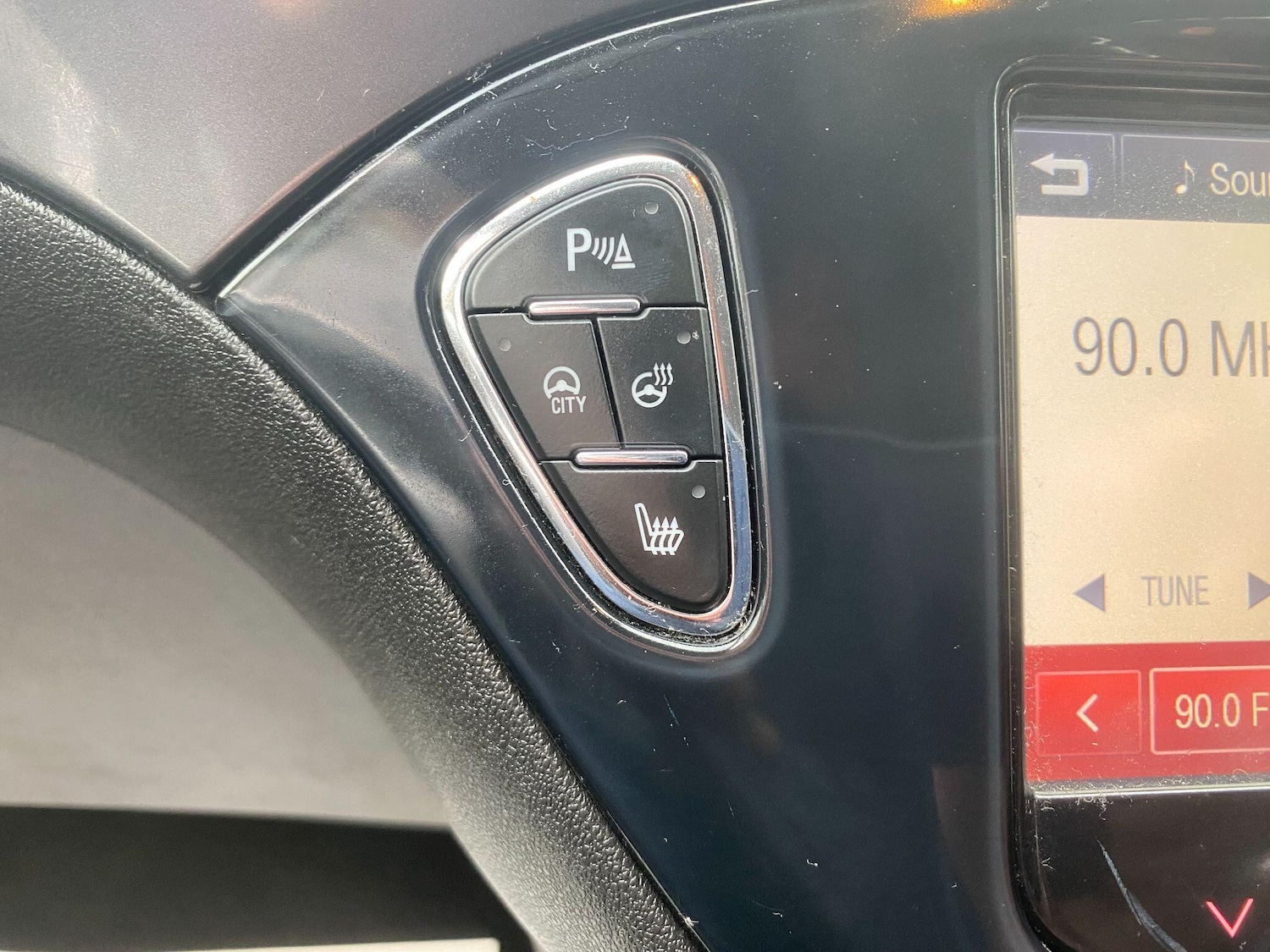 Used Vauxhall Corsa 2016 for sale - 77645830: Photo 16