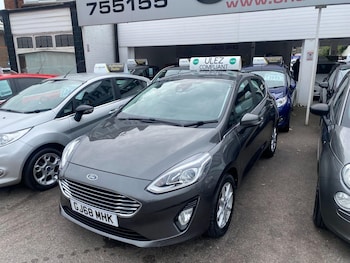 Used Ford Fiesta 2018 for sale - 76136860: Photo