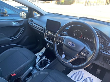 Used Ford Fiesta 2019 for sale - 76188537: Photo 4