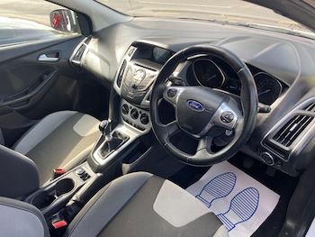 Used Ford Focus 2013 for sale - 75022925: Photo