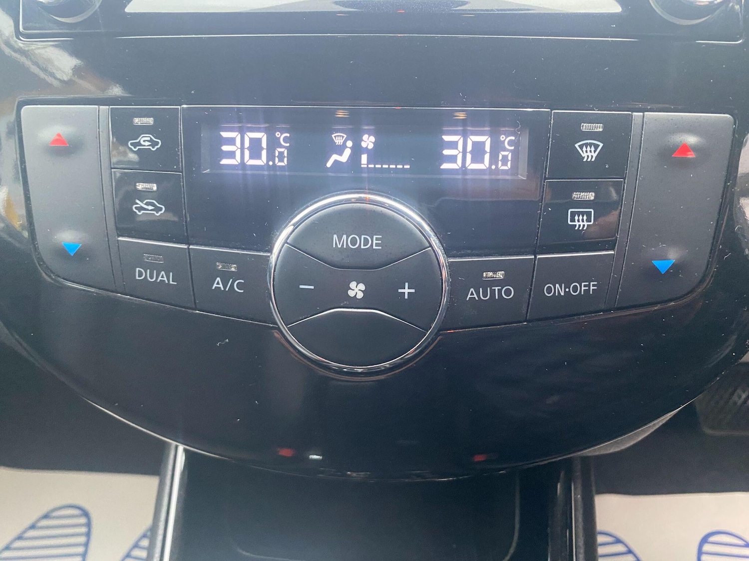 Used Nissan Pulsar 2017 for sale - 76952409: Photo 17