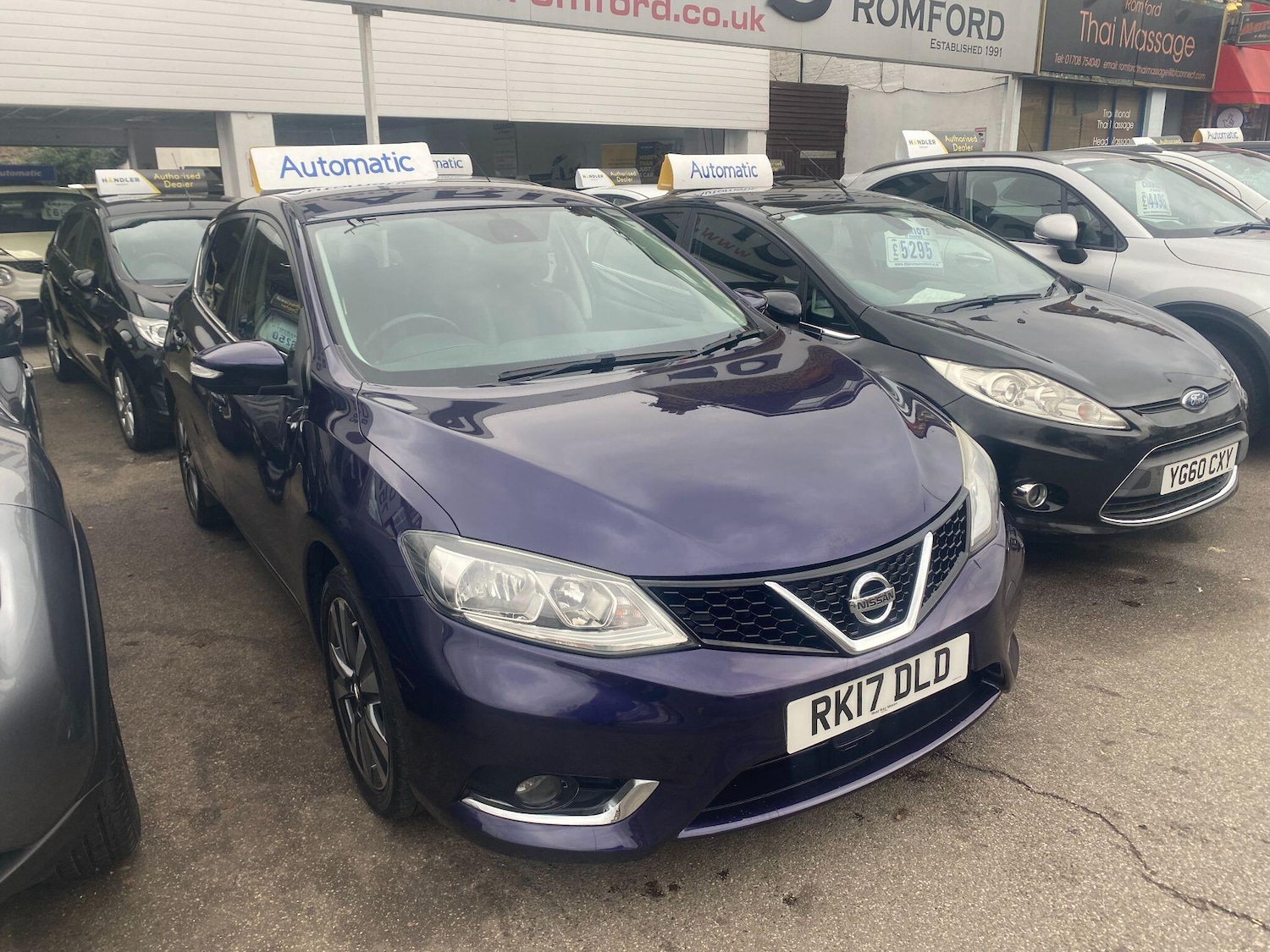 Used Nissan Pulsar 2017 for sale - 76952409: Photo 2