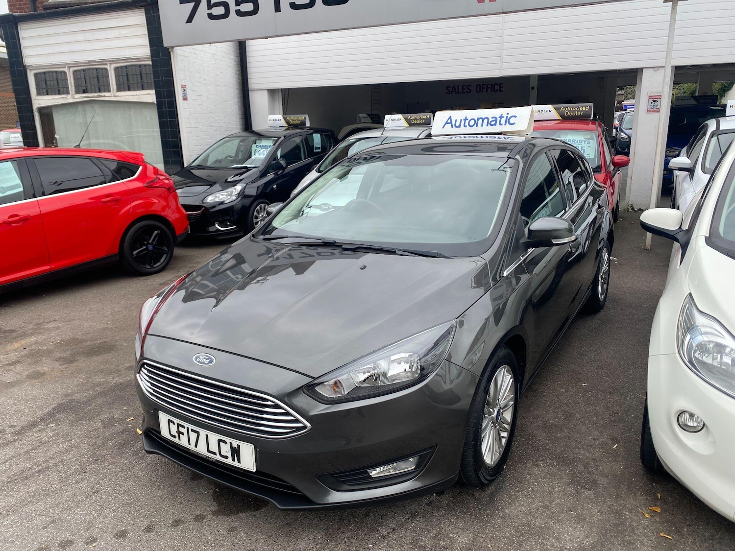 Used Ford Focus 2017 for sale - 76200290: Photo 1