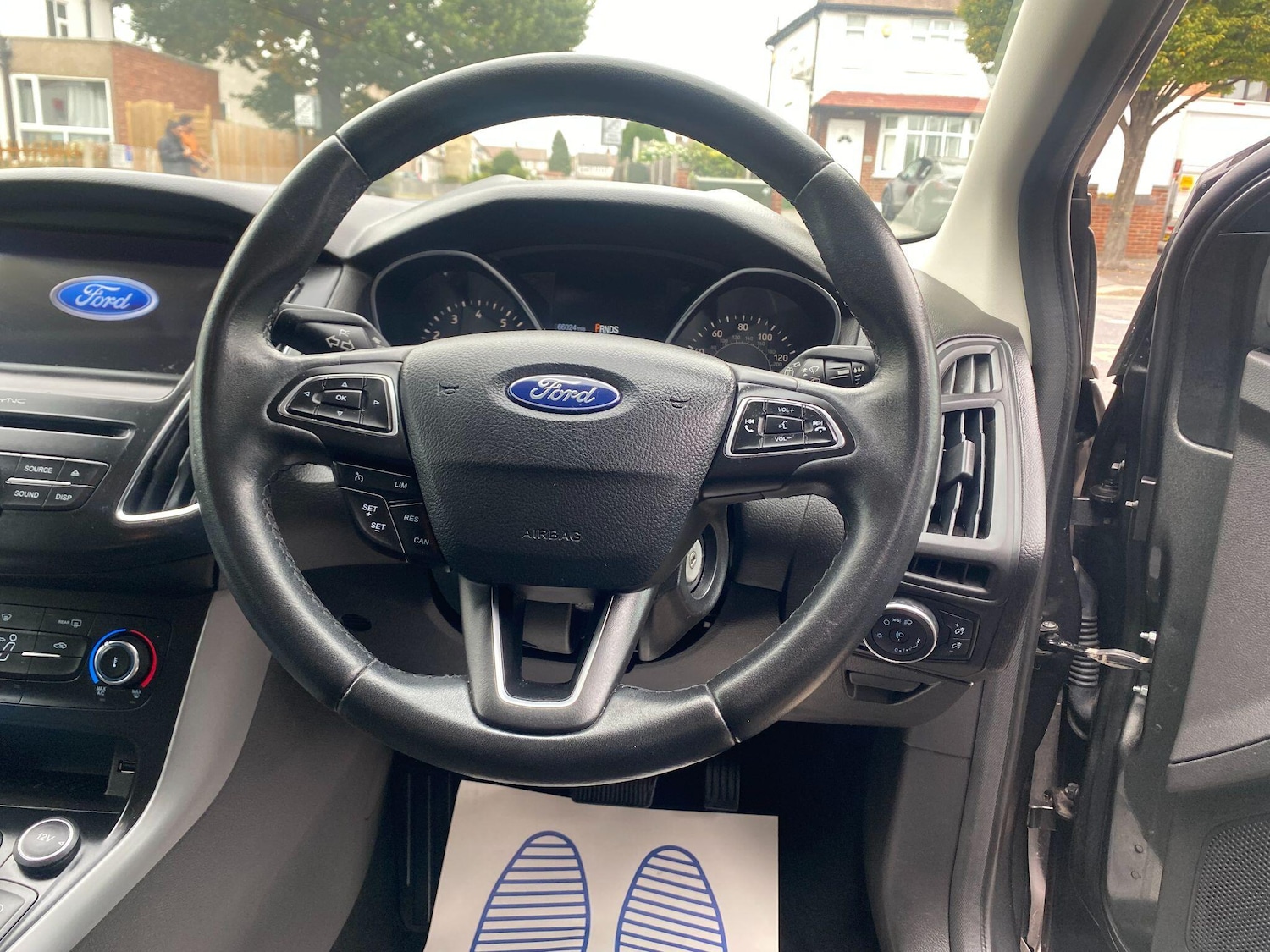 Used Ford Focus 2017 for sale - 76200290: Photo 14