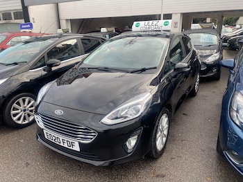 Used Ford Fiesta 2020 for sale - 76832311: Photo