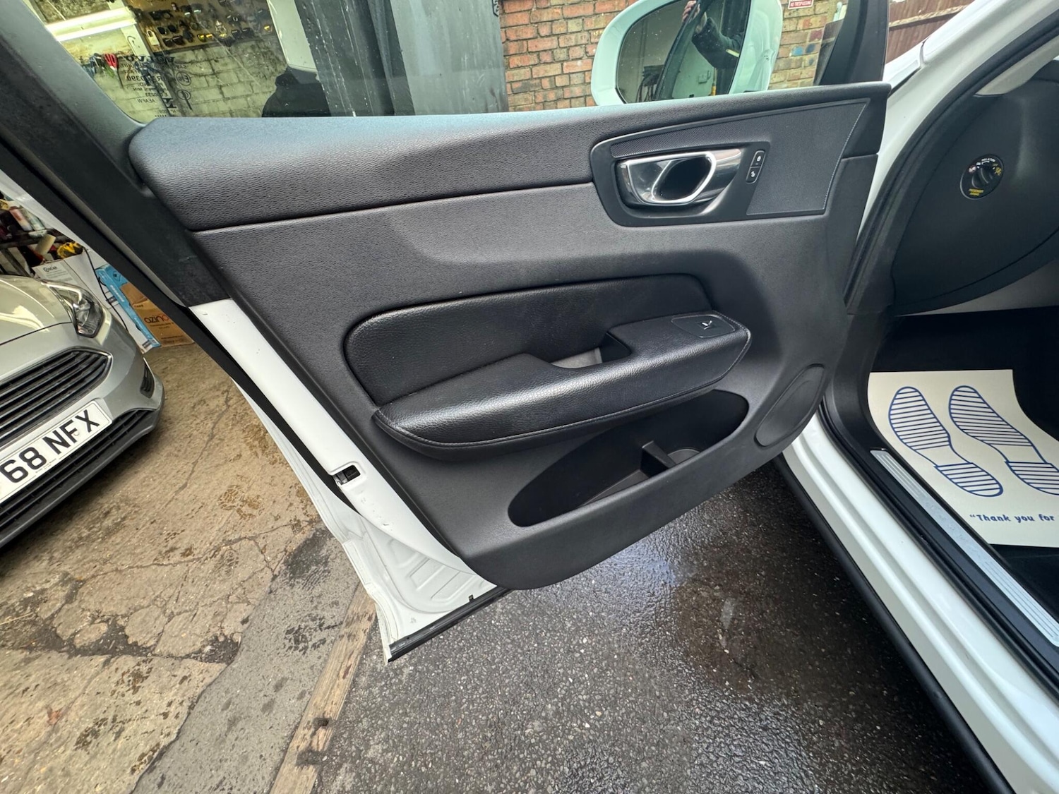 Used Volvo XC60 2018 for sale - 77575221: Photo 18