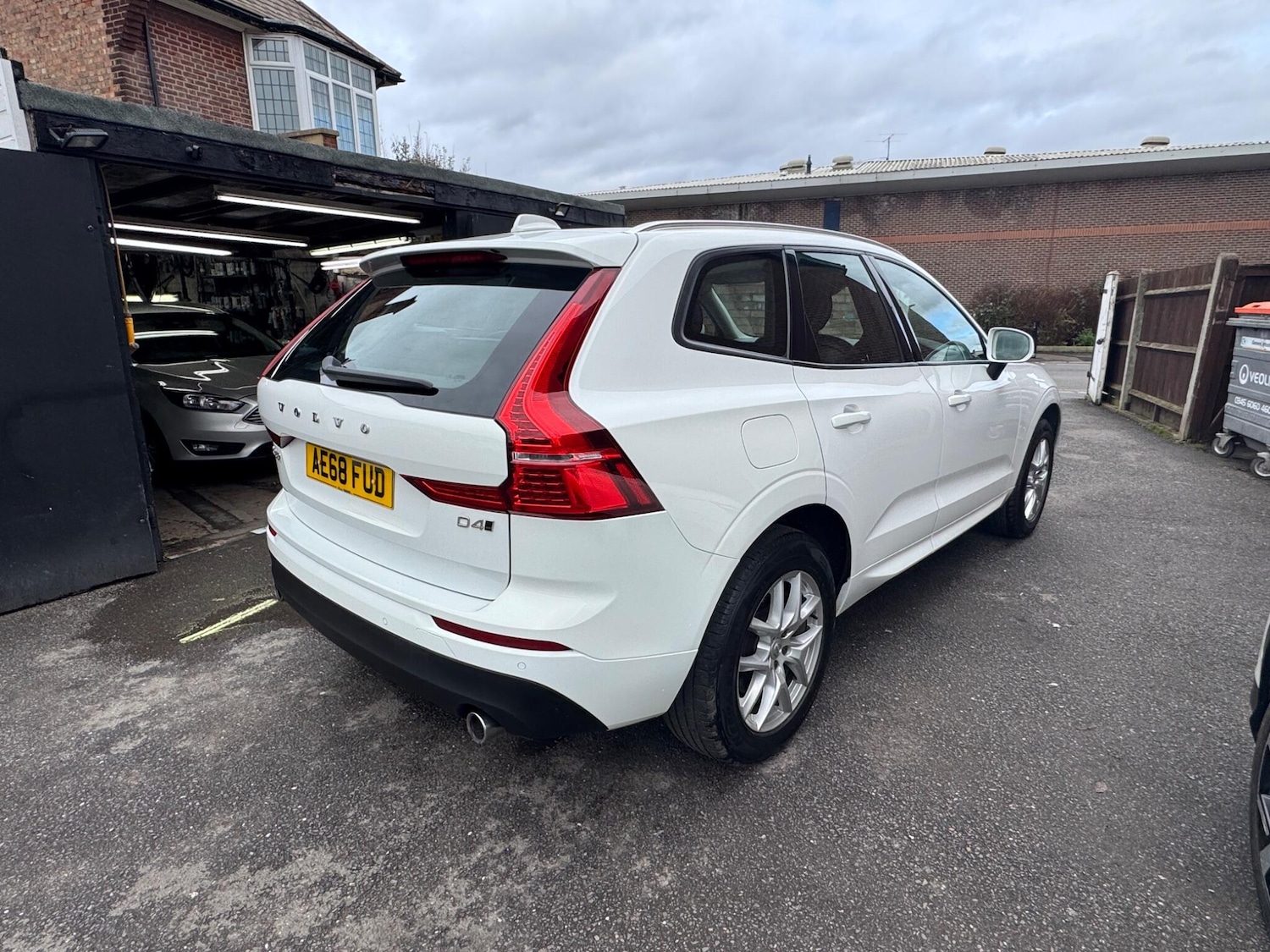 Used Volvo XC60 2018 for sale - 77575221: Photo 9