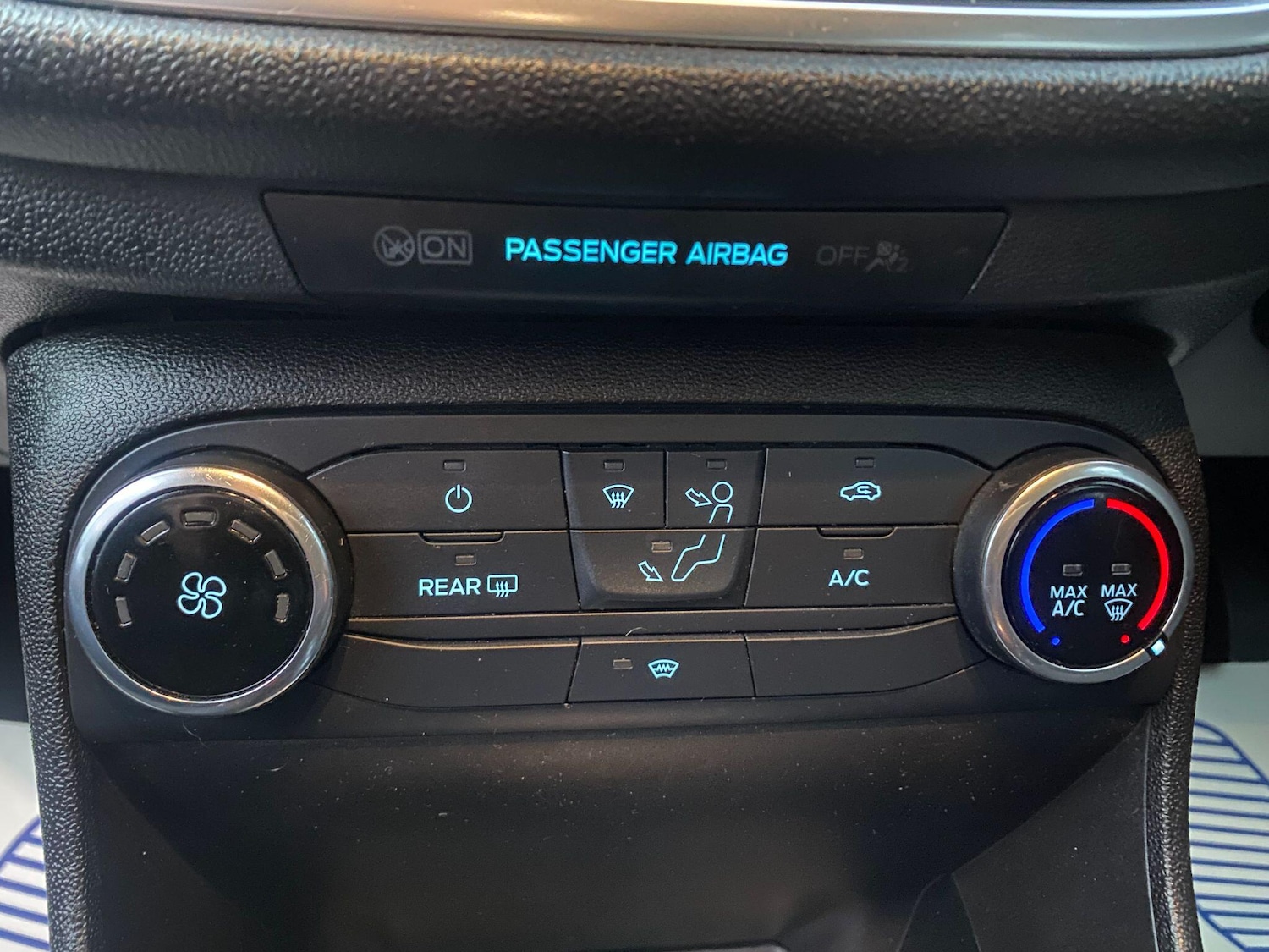 Used Ford Fiesta 2017 for sale - 76801243: Photo 17