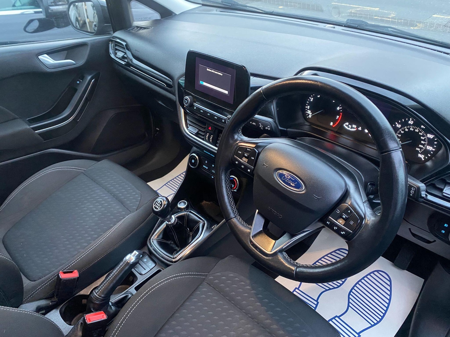 Used Ford Fiesta 2017 for sale - 76801243: Photo 4