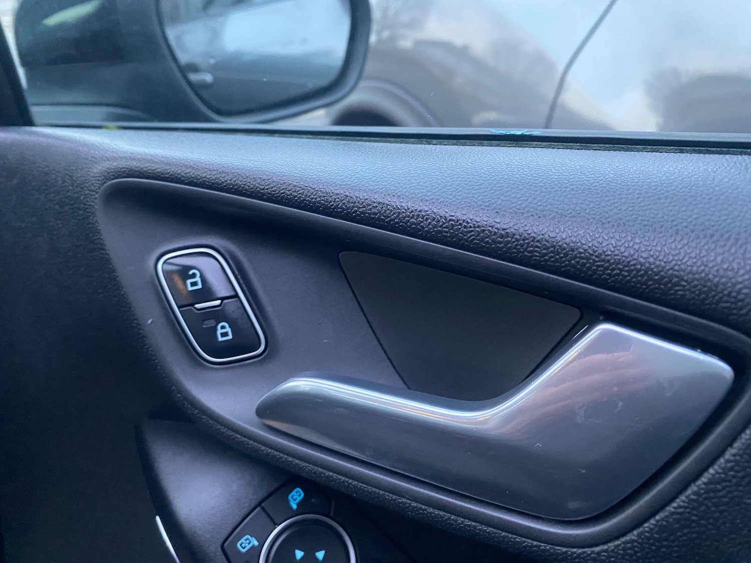 Used Ford Fiesta 2017 for sale - 76801243: Photo 9