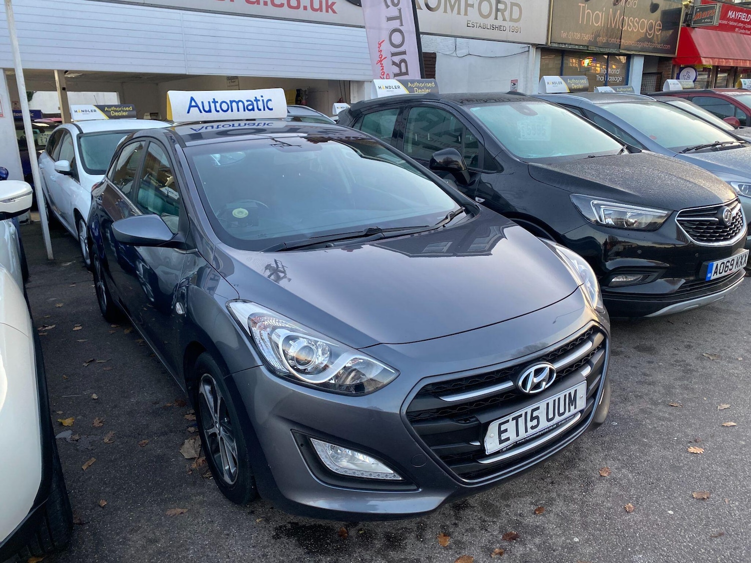 Used Hyundai i30 2015 for sale - 76657299: Photo 2