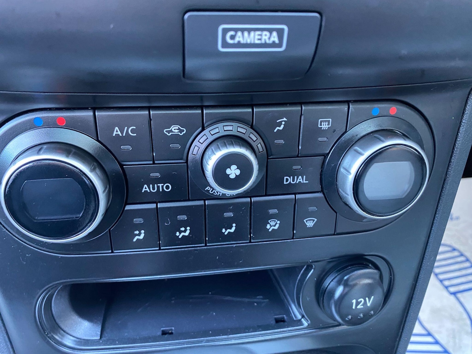 Used Nissan Qashqai 2012 for sale - 76781519: Photo 17