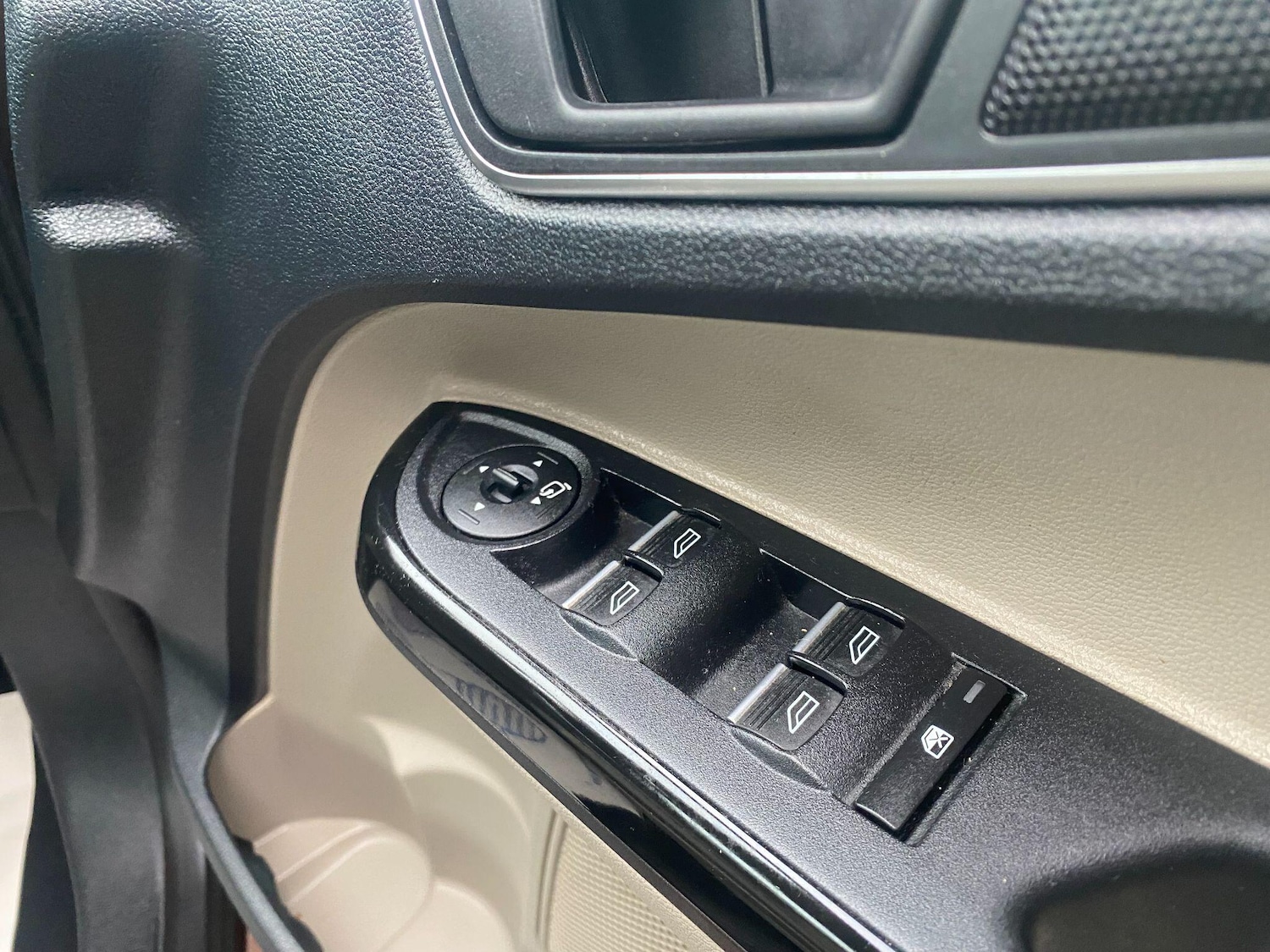 Used Ford B-MAX 2017 for sale - 77344381: Photo 12