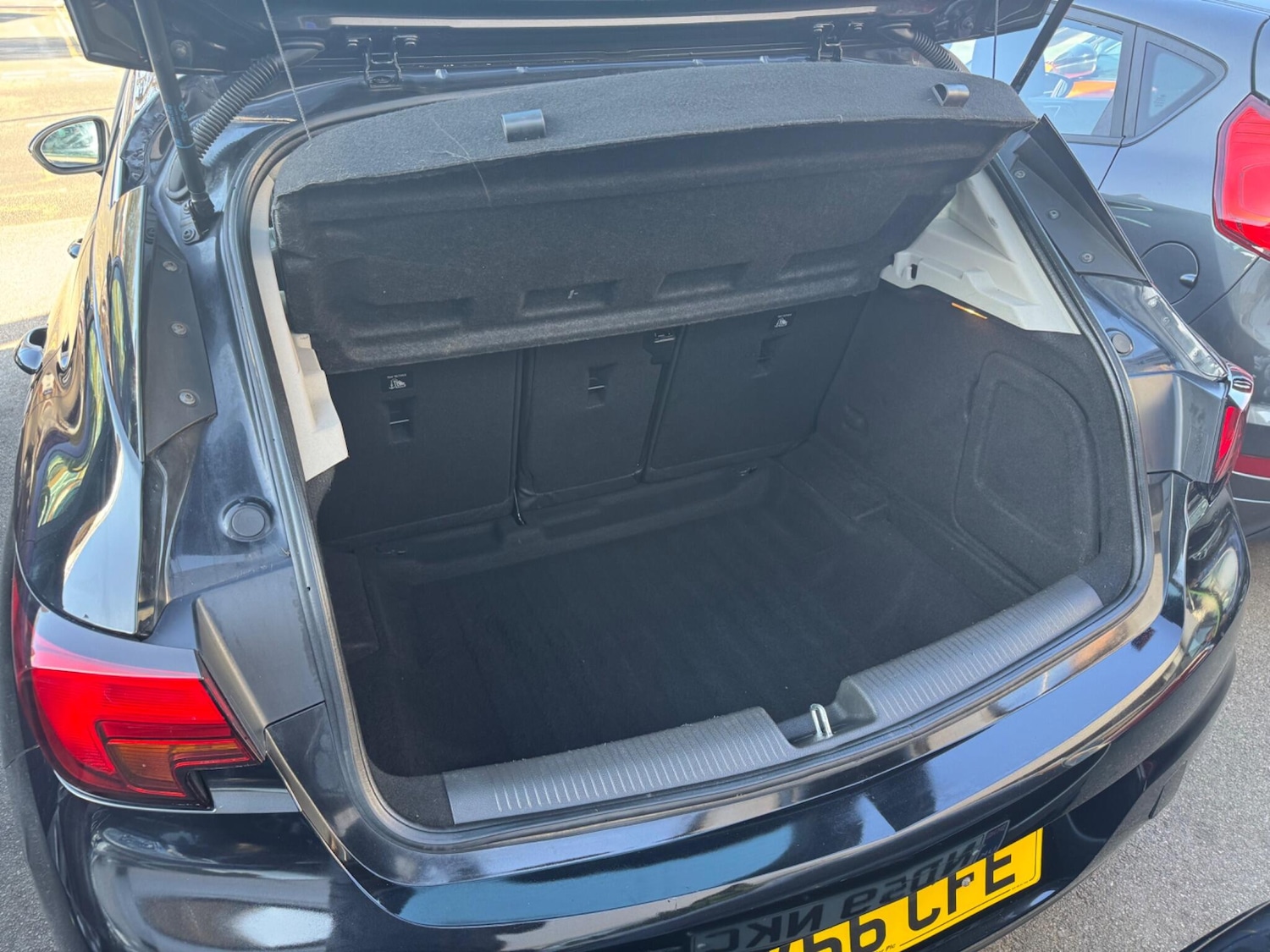 Used Vauxhall Astra for sale - 78115503: Photo 21