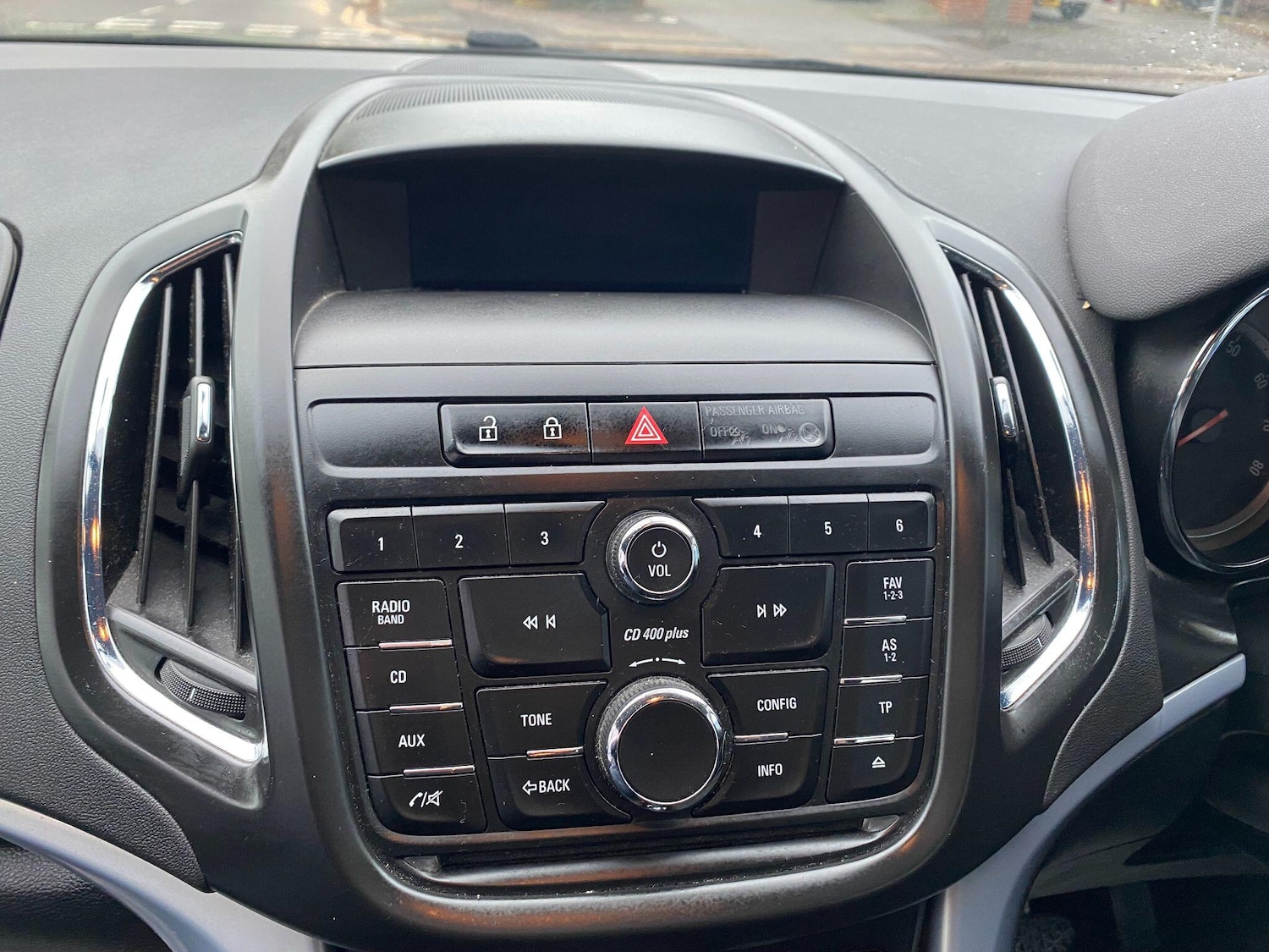 Used Vauxhall Zafira 2015 for sale - 76689534: Photo 16