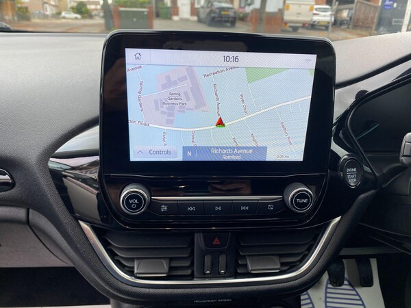 Used Ford Fiesta 2018 for sale - 76337297: Photo 7