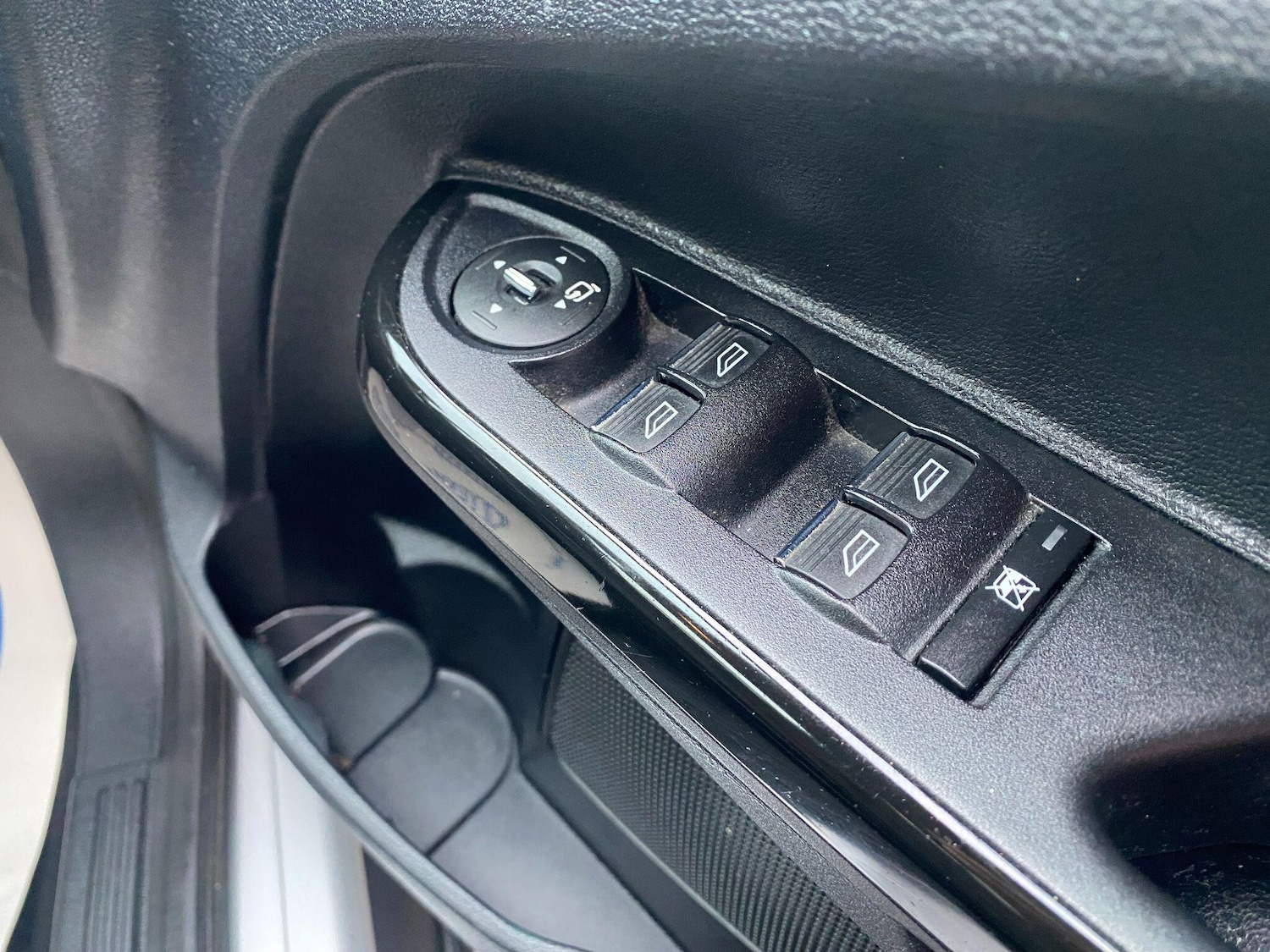 Used Ford B-MAX 2013 for sale - 76728386: Photo 13