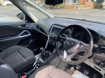 Used Vauxhall Zafira Tourer 2017 for sale - 75031163: Photo