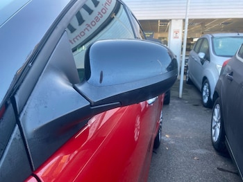 Used Chrysler Ypsilon 2014 for sale - 77016565: Photo