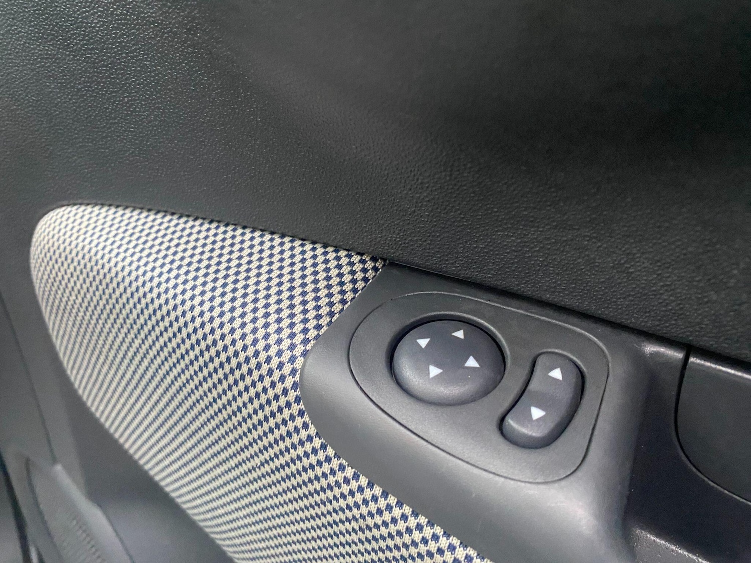 Used Fiat 500 2010 for sale - 77305823: Photo 9