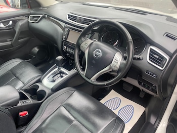 Used Nissan Qashqai 2017 for sale - 78492449: Photo