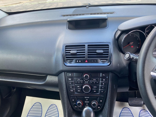 Used Vauxhall Meriva 2014 for sale - 76226439: Photo 14