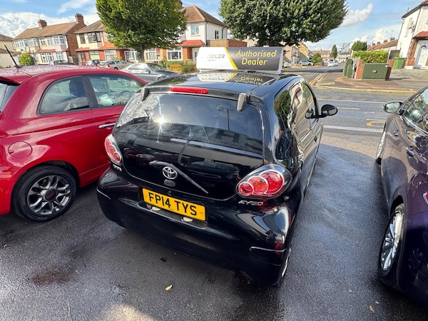 Used Toyota AYGO 2014 for sale - 75696822: Photo 4