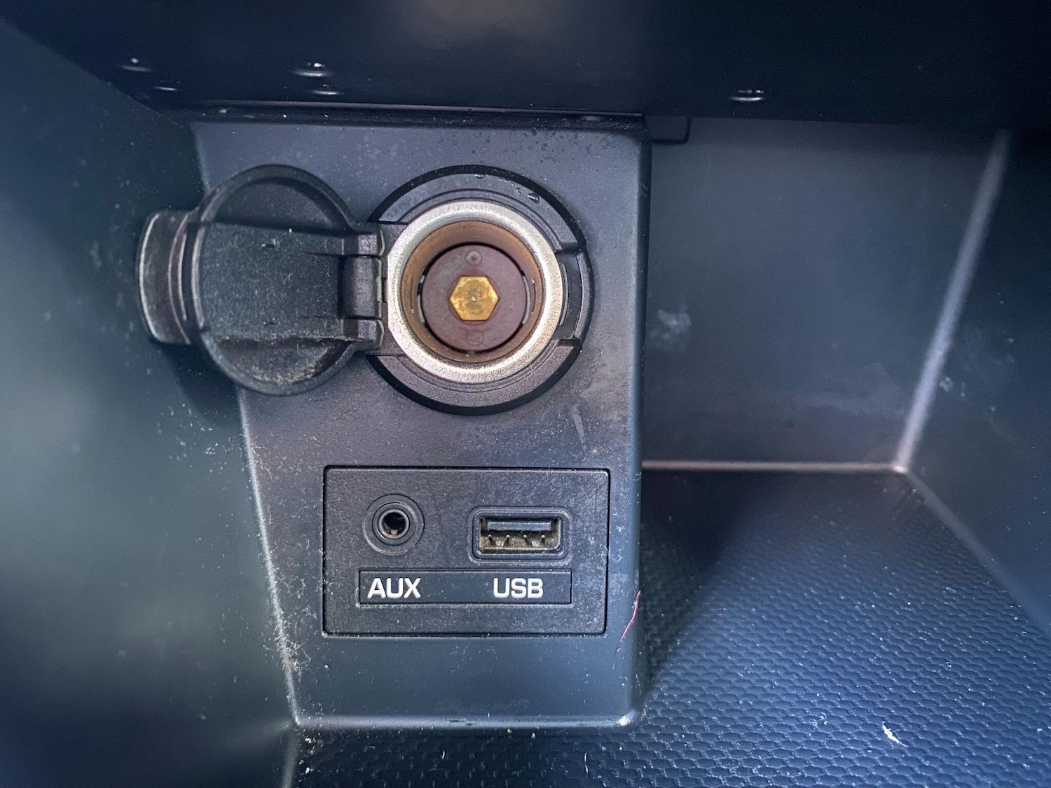 Used Hyundai i10 2017 for sale - 76781663: Photo 18