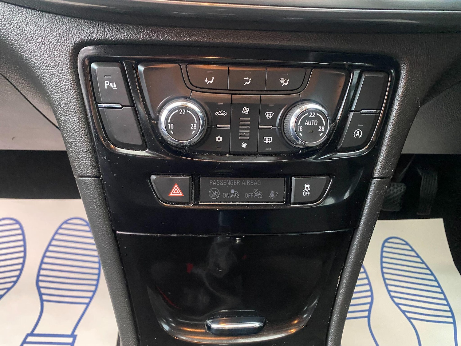 Used Vauxhall Mokka X 2017 for sale - 76522228: Photo 16