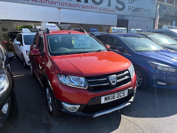 Used Dacia Sandero Stepway 2016 for sale - 78347353: Photo