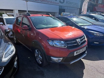 Used Dacia Sandero Stepway 2016 for sale - 78347353: Photo