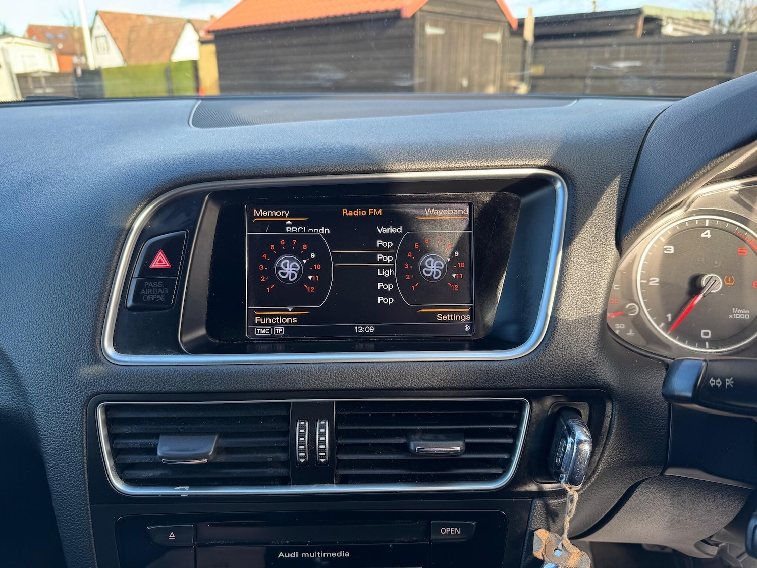 Used Audi Q5 2017 for sale - 77162869: Photo 9