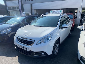 Used Peugeot 2008 2015 for sale - 75601511: Photo