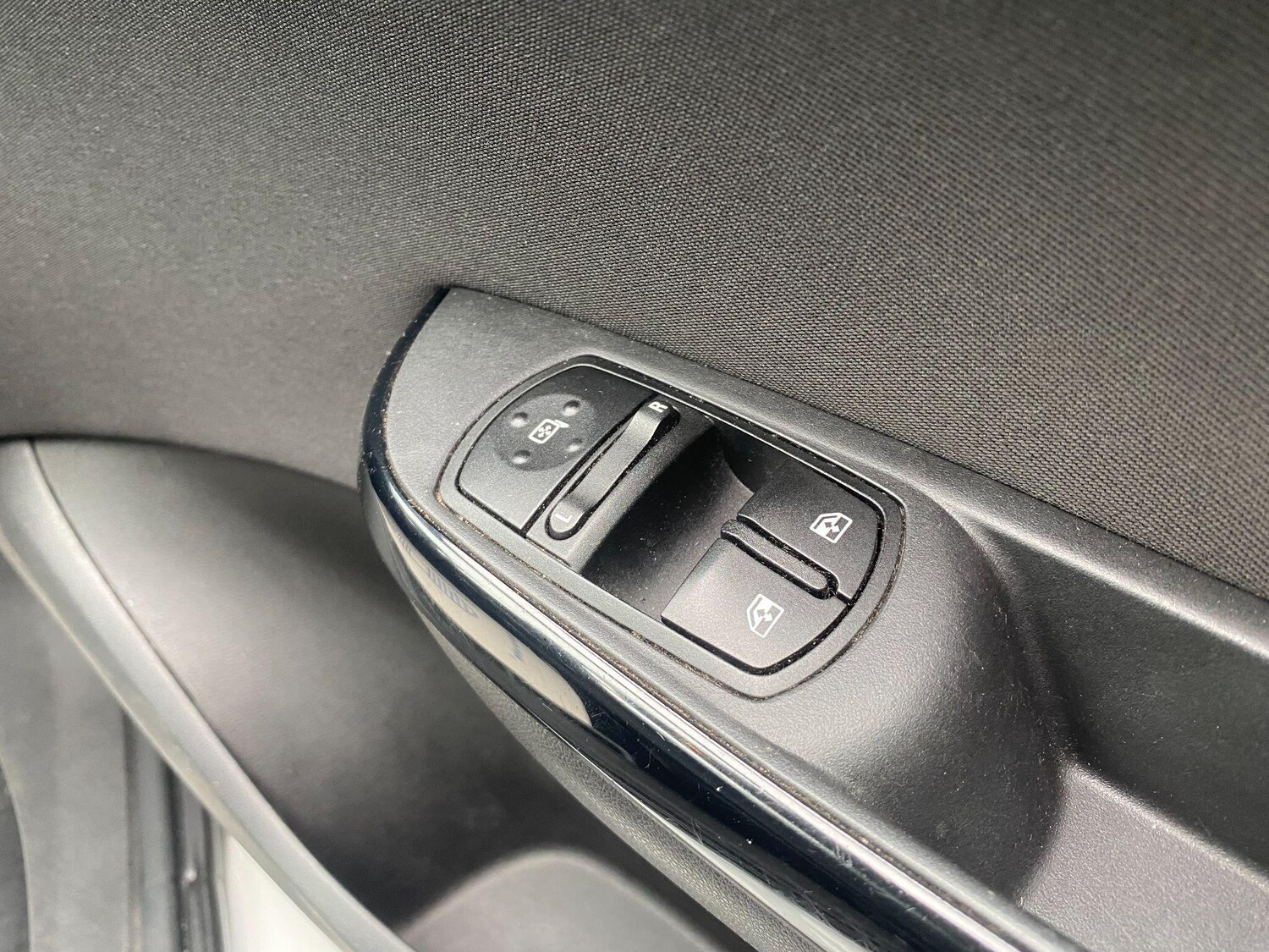 Used Vauxhall Corsa 2017 for sale - 77254804: Photo 7