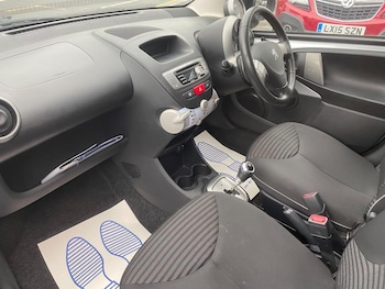 Used Peugeot 107 2013 for sale - 77612856: Photo