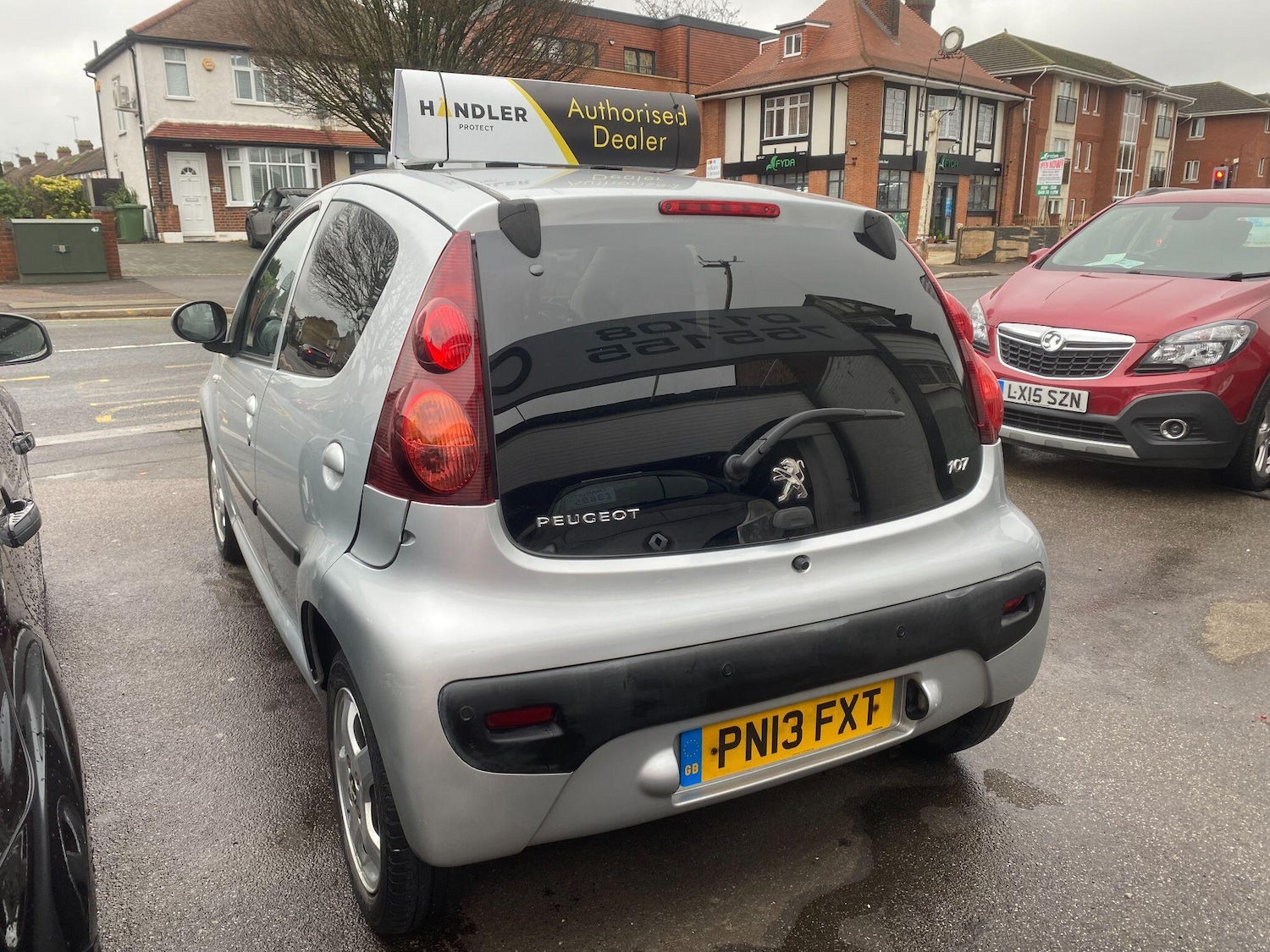 Used Peugeot 107 2013 for sale - 77612856: Photo 5