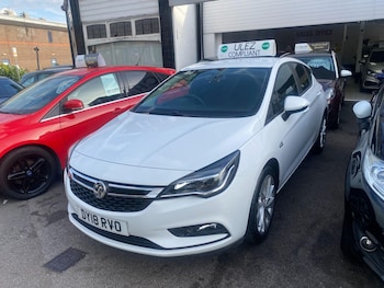 Vauxhall - Astra