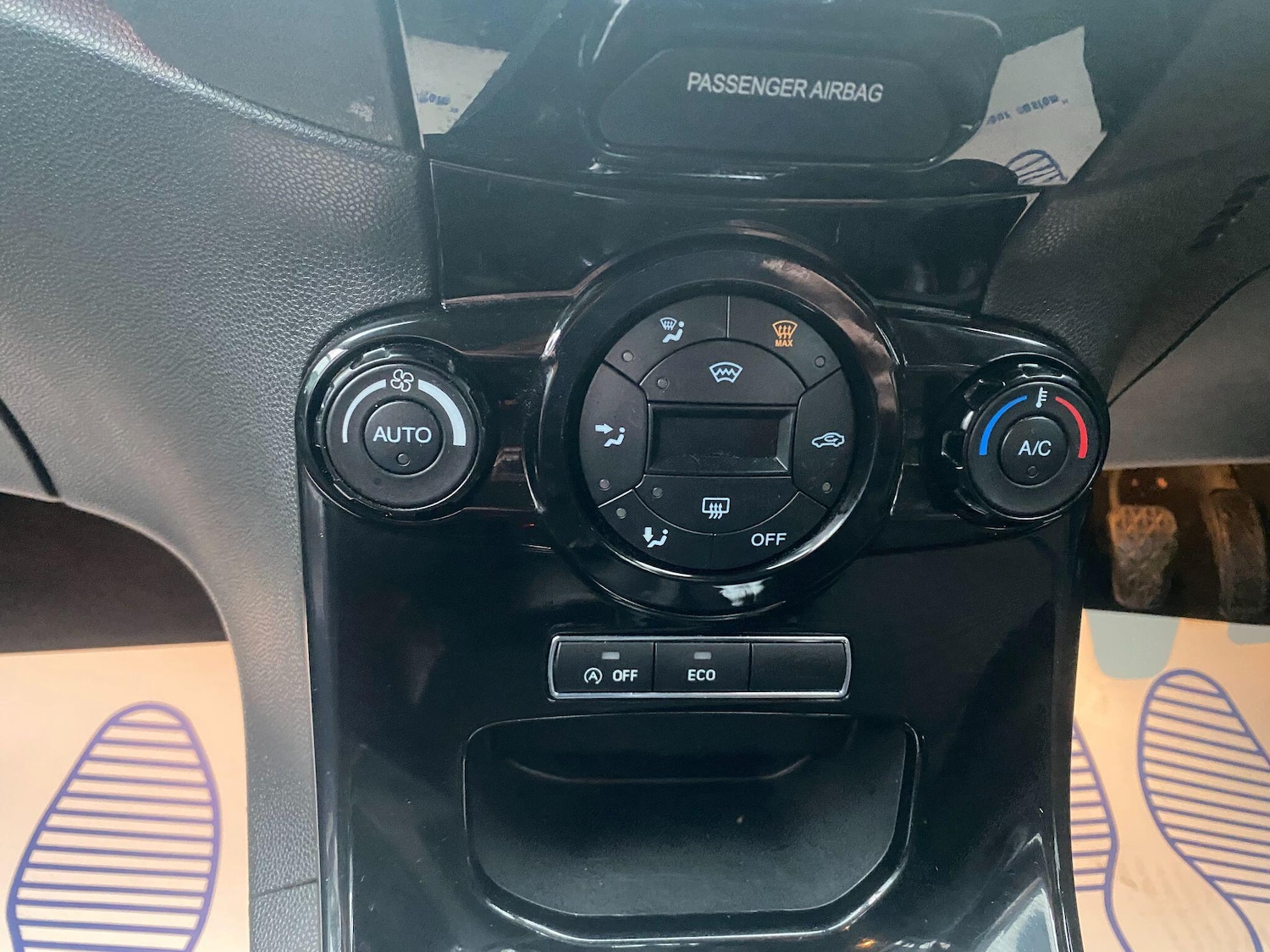 Used Ford Fiesta 2015 for sale - 77254805: Photo 15