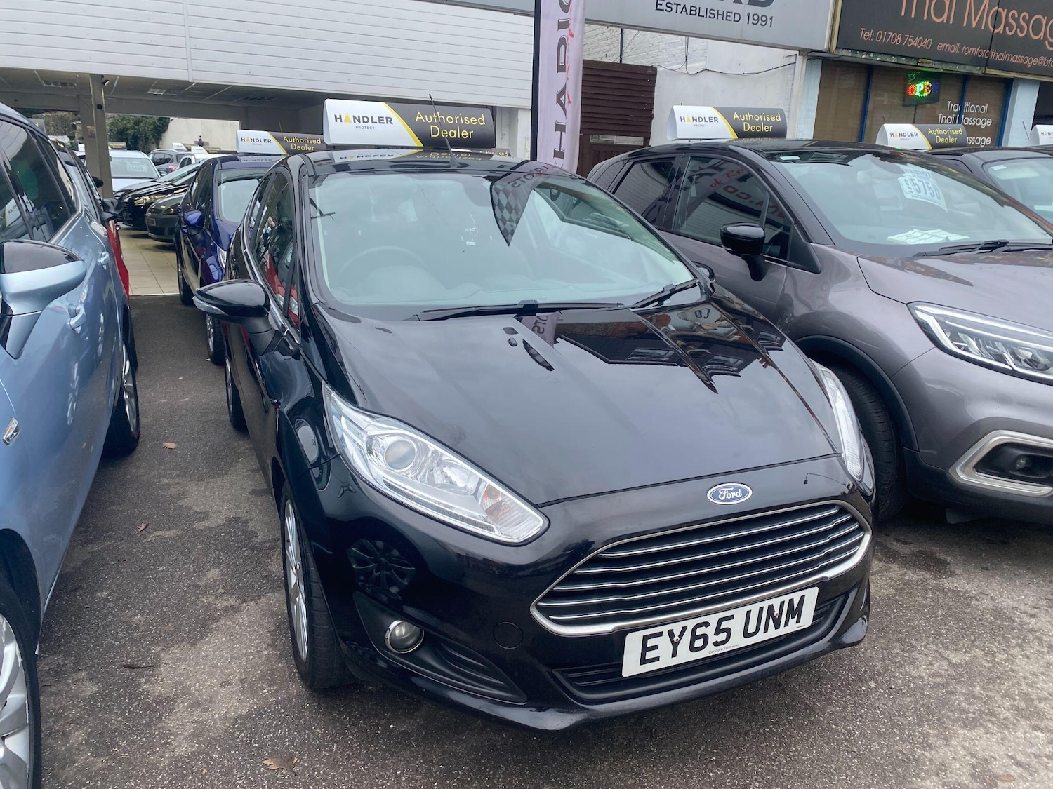 Used Ford Fiesta 2015 for sale - 77254805: Photo 3