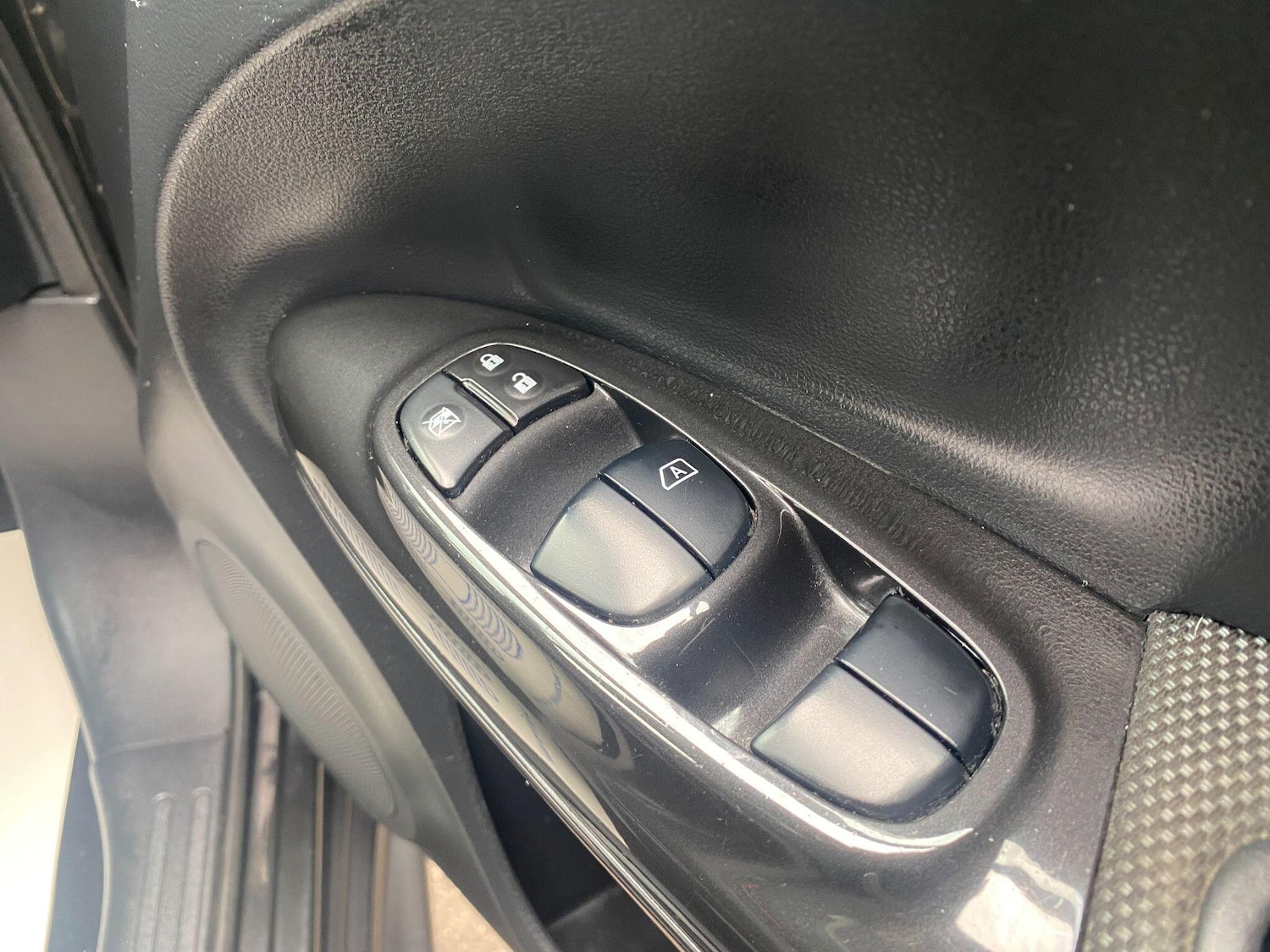 Used Nissan Juke for sale - 77784210: Photo 9